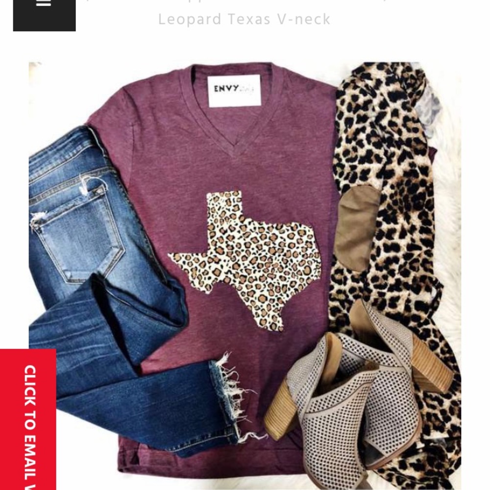 Wine leopard Texas T-shirt